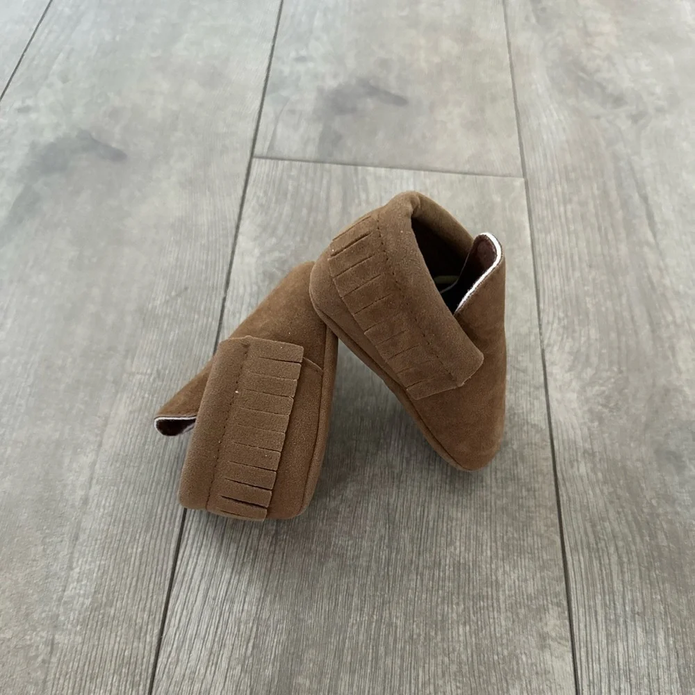 Boutique baby moccasins 0-6 months WELL MADE